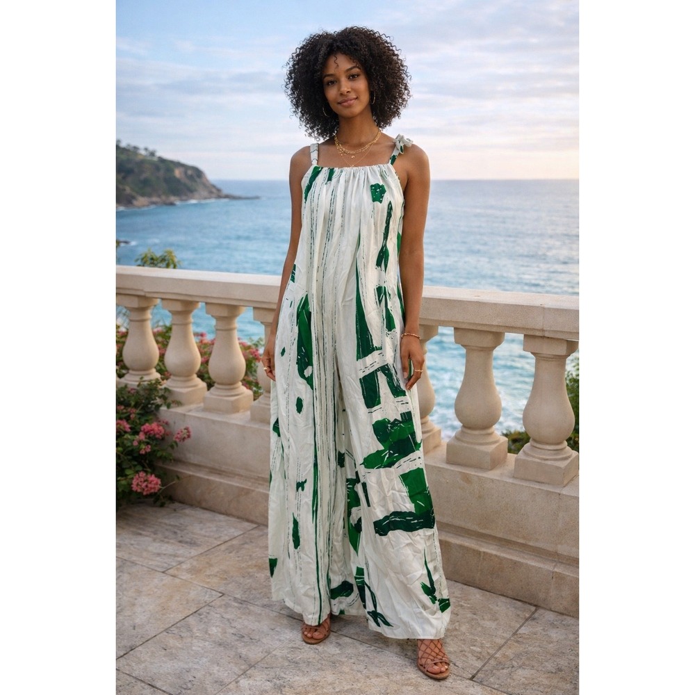 Diarrablu MD‎ Abstract White Green Print Shinny Sleeveless Flowy Jumpsuit
